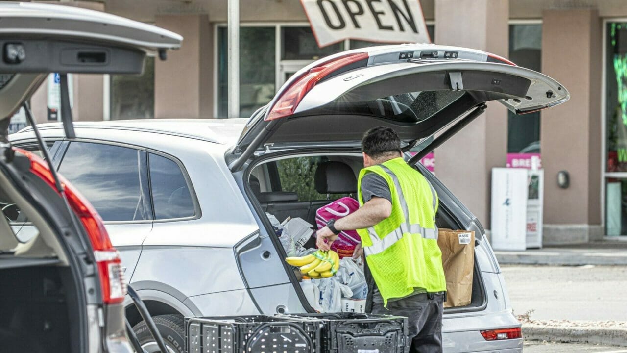 Curbside Pickup Program